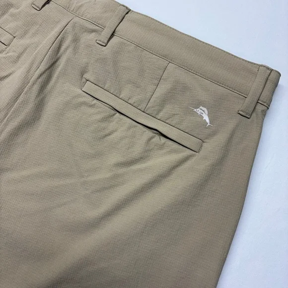 Tommy Bahama Chip Shot Island Zone 10” Short sz 35 Khaki - Picture 5 of 7